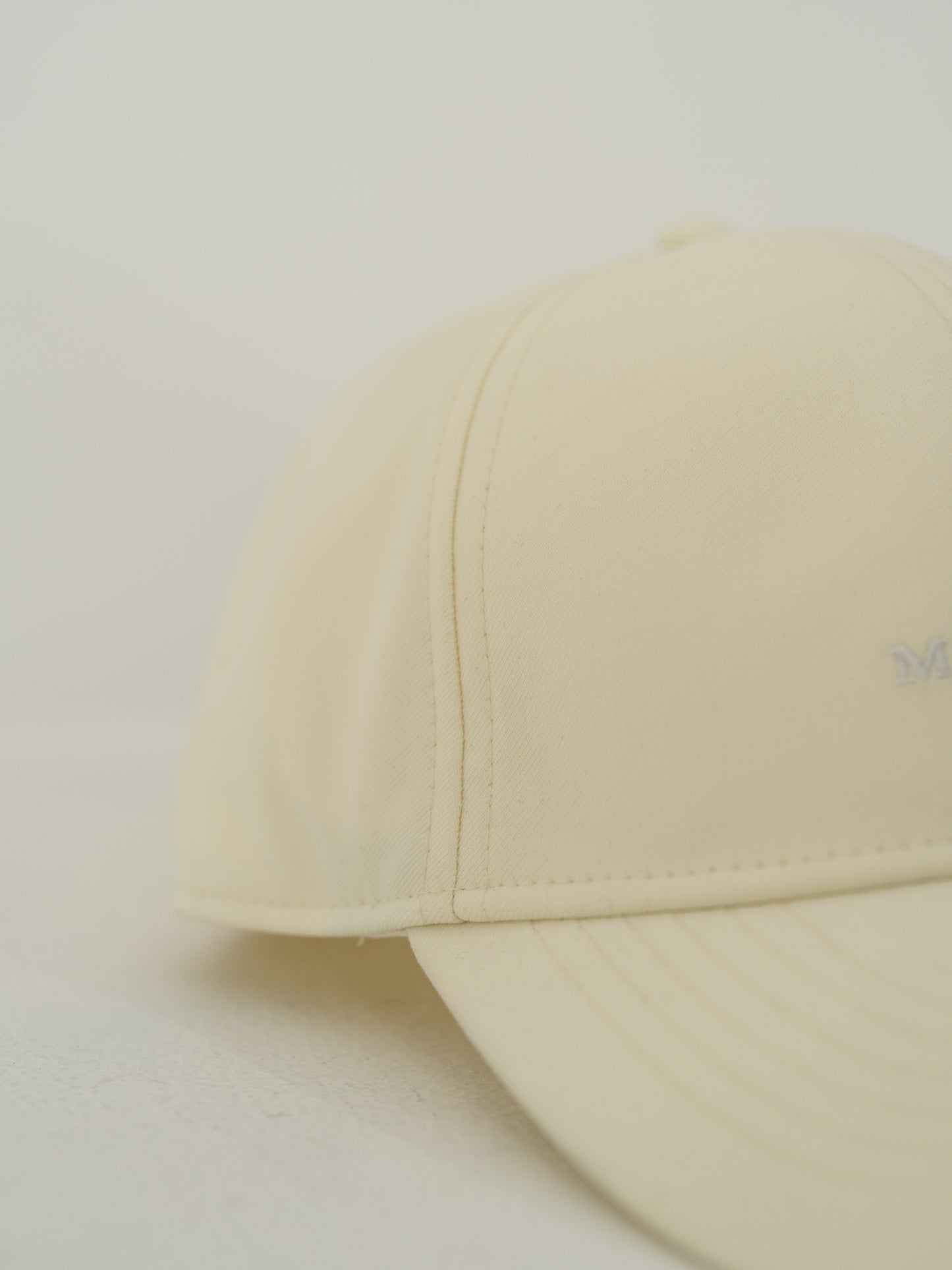 シグネチャーロゴキャップ【リサイクルポリエステル】