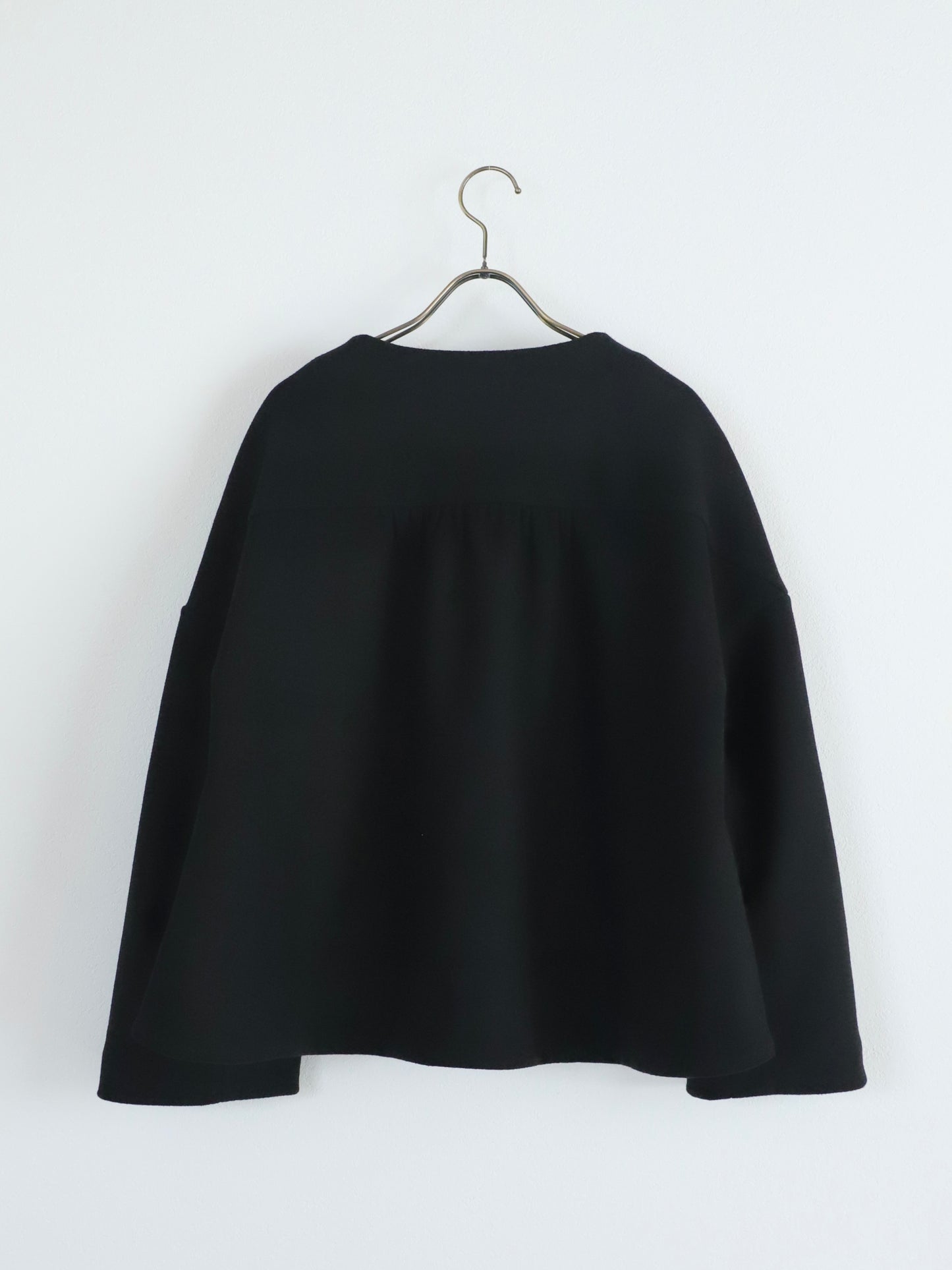 中綿入りくるみボタンフレアハーフコート