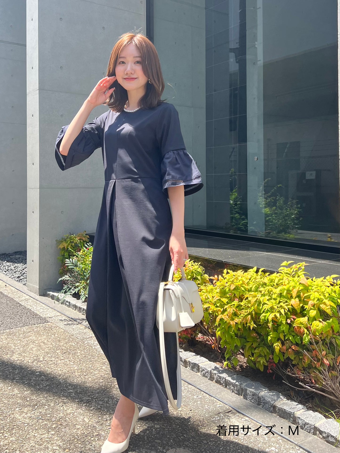 Hashigo Lace Sleeve Dress