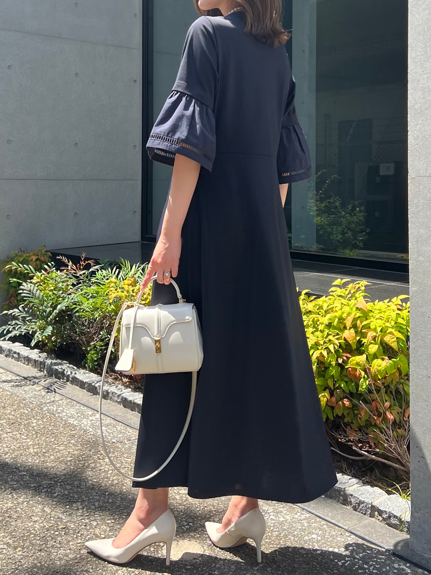 Hashigo Lace Sleeve Dress