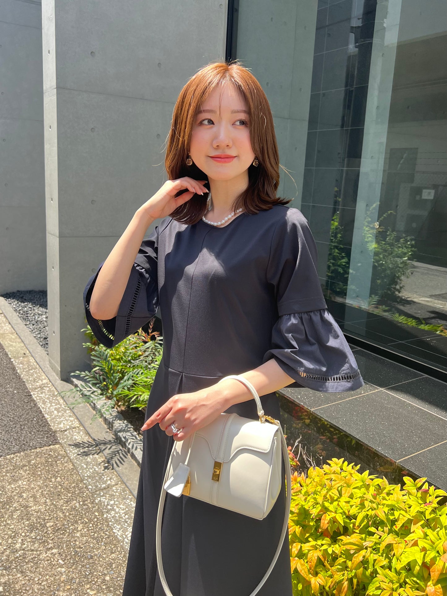 Hashigo Lace Sleeve Dress