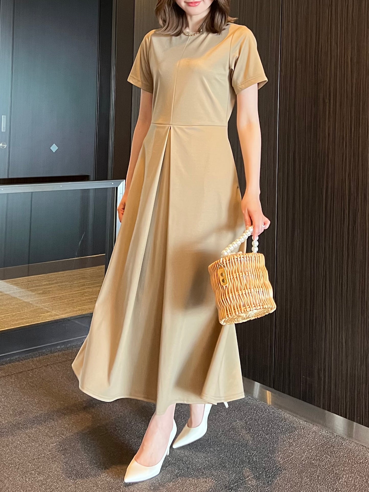 Hashigo Lace Sleeve Dress