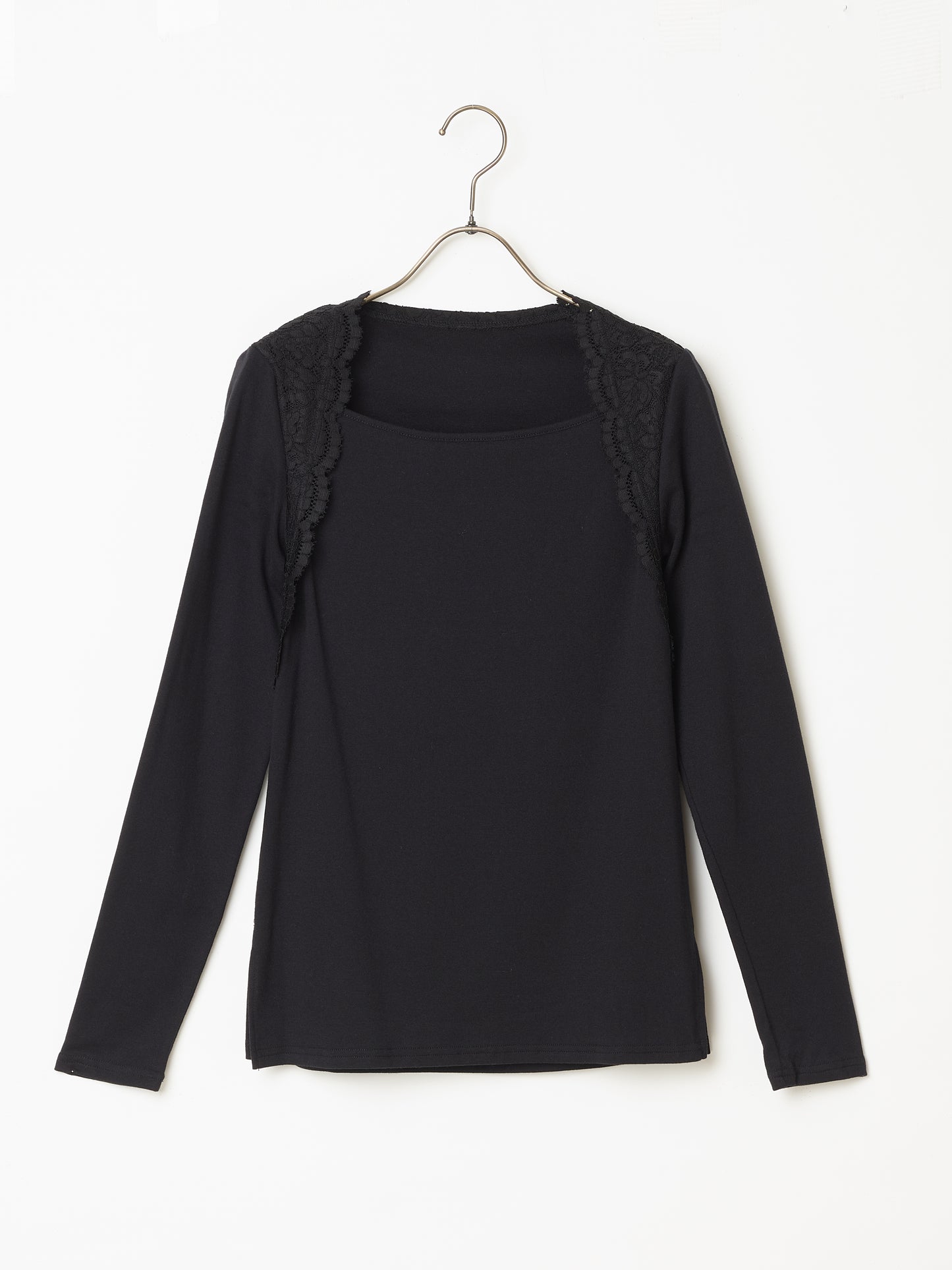 トラペーズネックカットプルオーバー