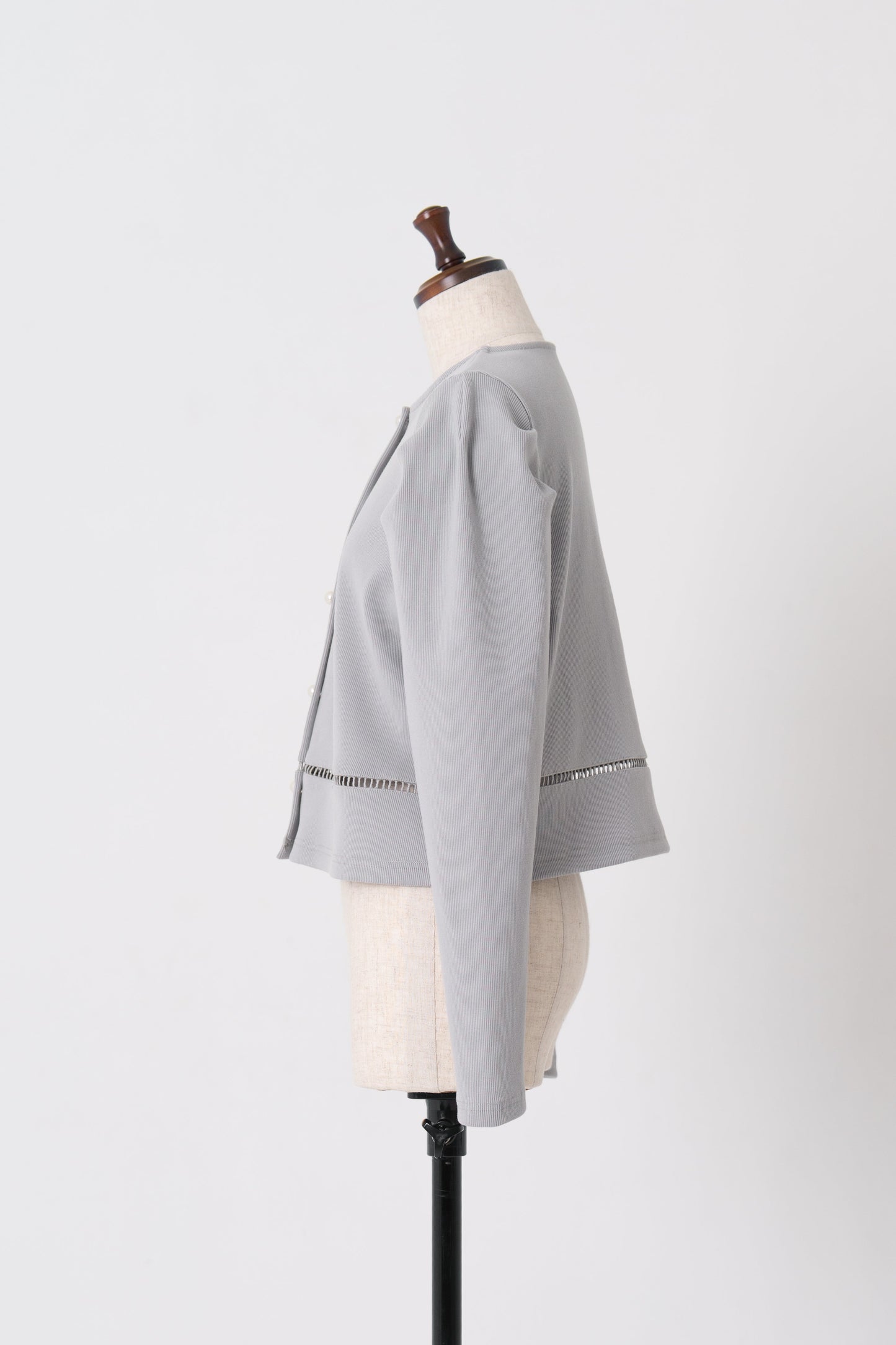 パールボタンリブカーディガン 【リサイクルポリエステル】