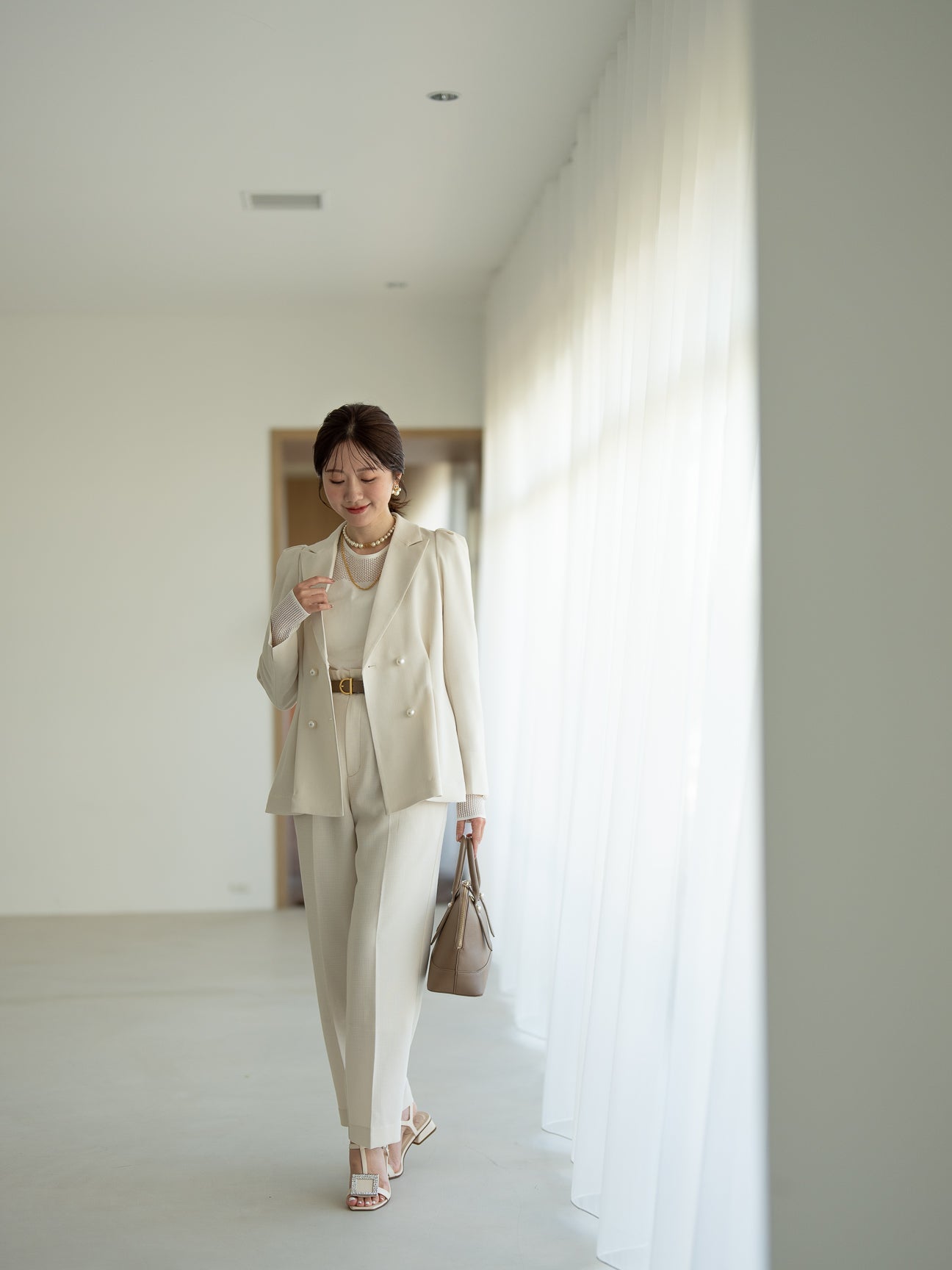 ストレッチリネンライクセミワイドパンツ【リサイクルポリエステル】