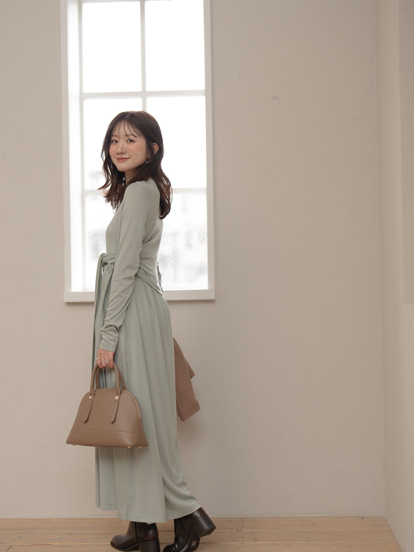 ドレープカットソー ワンピース【テンセル™】 – Maison Echelle