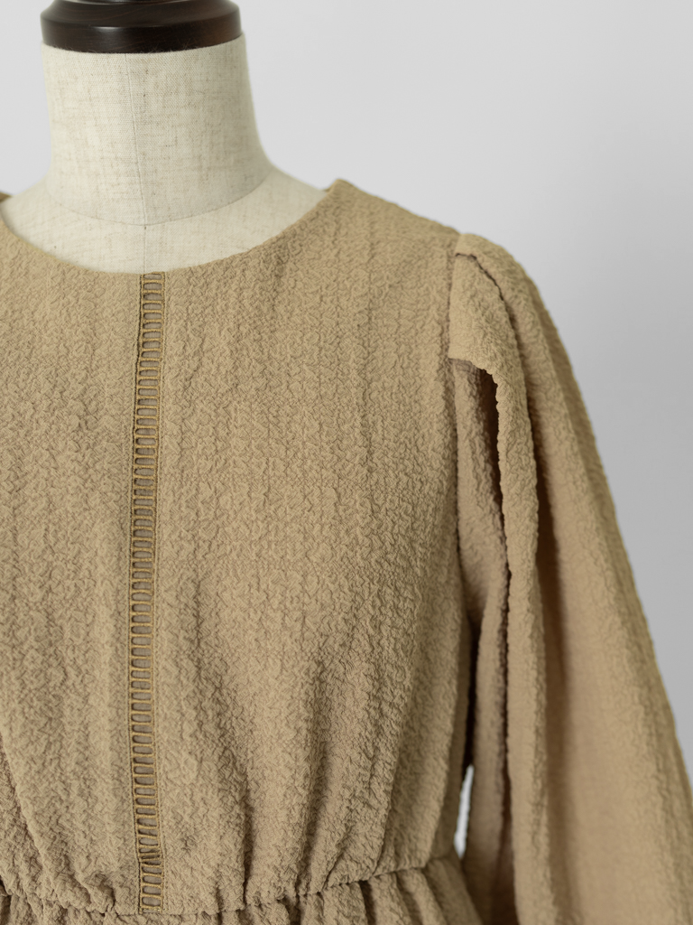 ポコポコペプラムブラウス【リサイクルポリエステル】