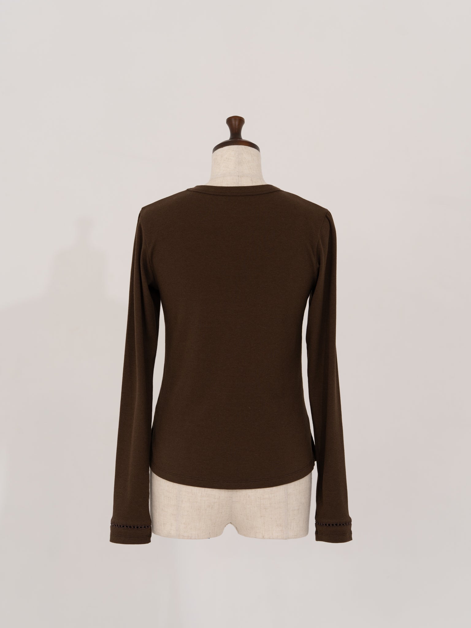 ソフトタッチロングスリーブTシャツ – Maison Echelle