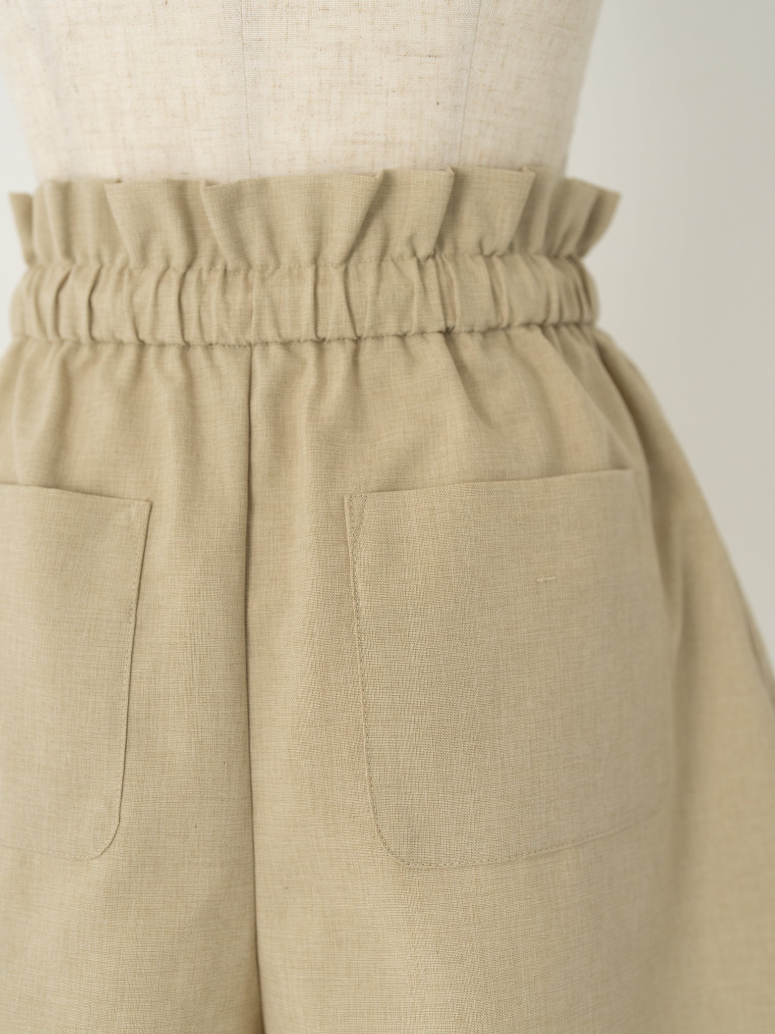 ハシゴレースリラックスショートパンツ【リサイクルポリエステル