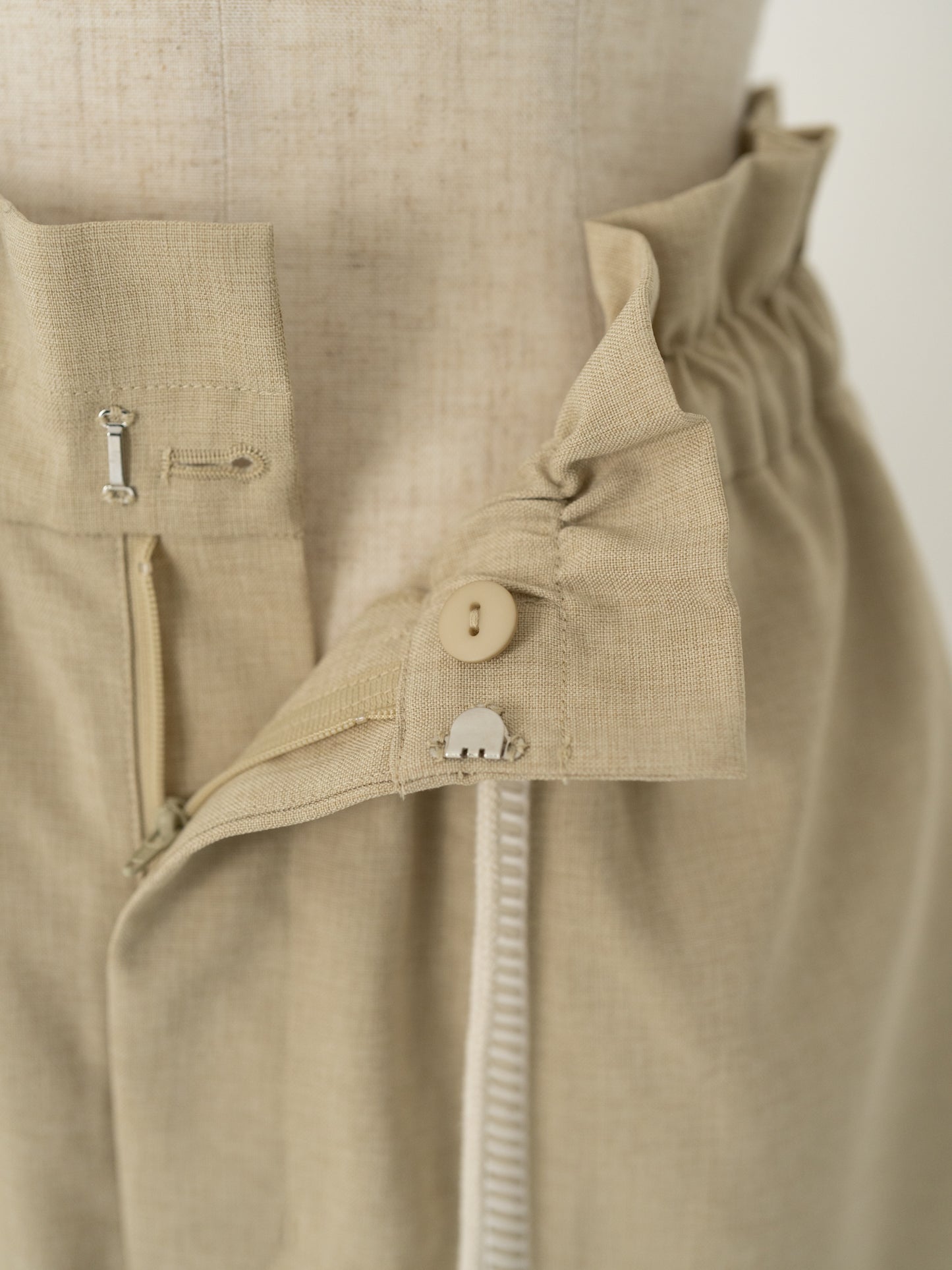 ハシゴレースリラックスショートパンツ【リサイクルポリエステル】