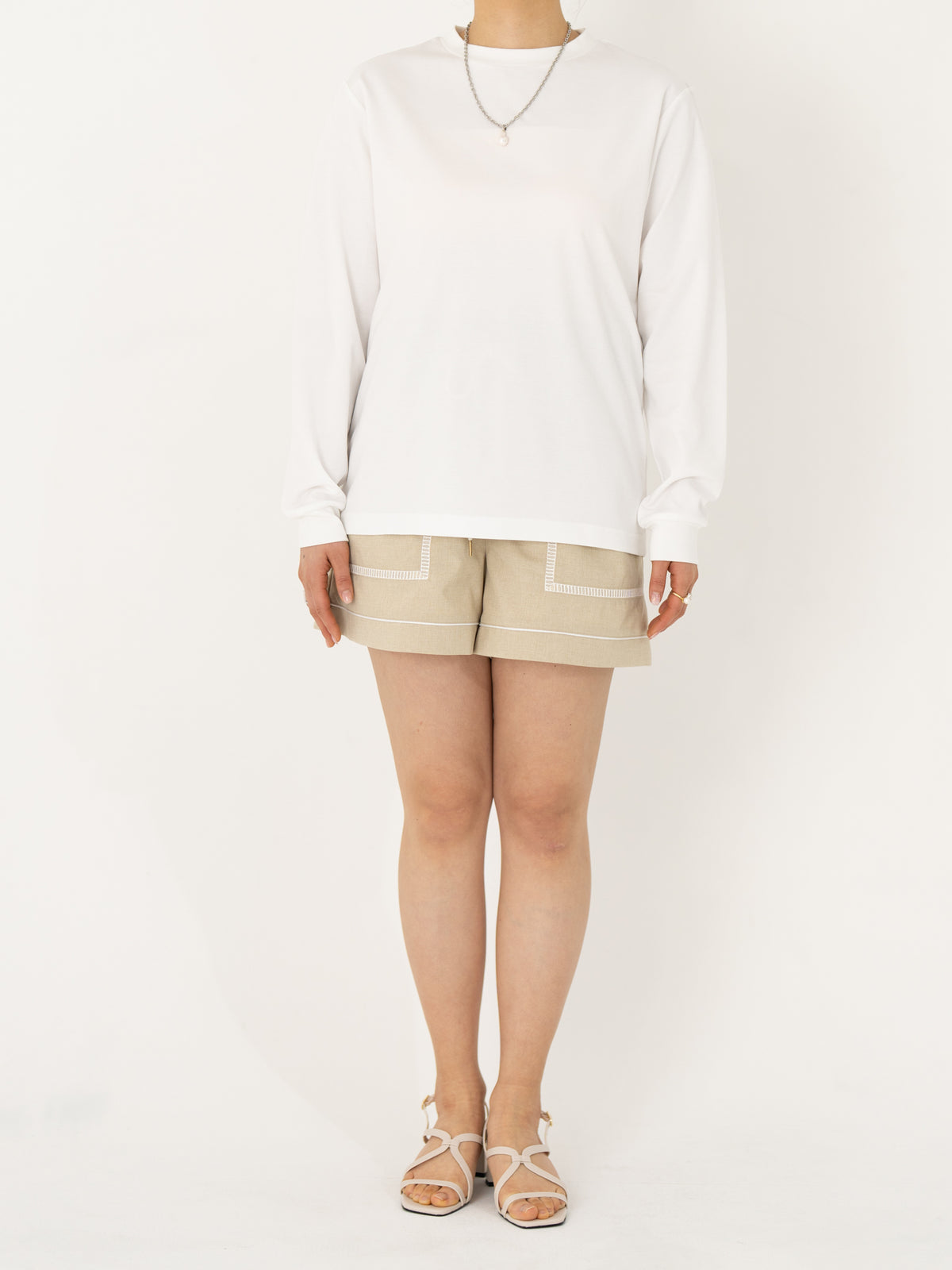 モデル画像