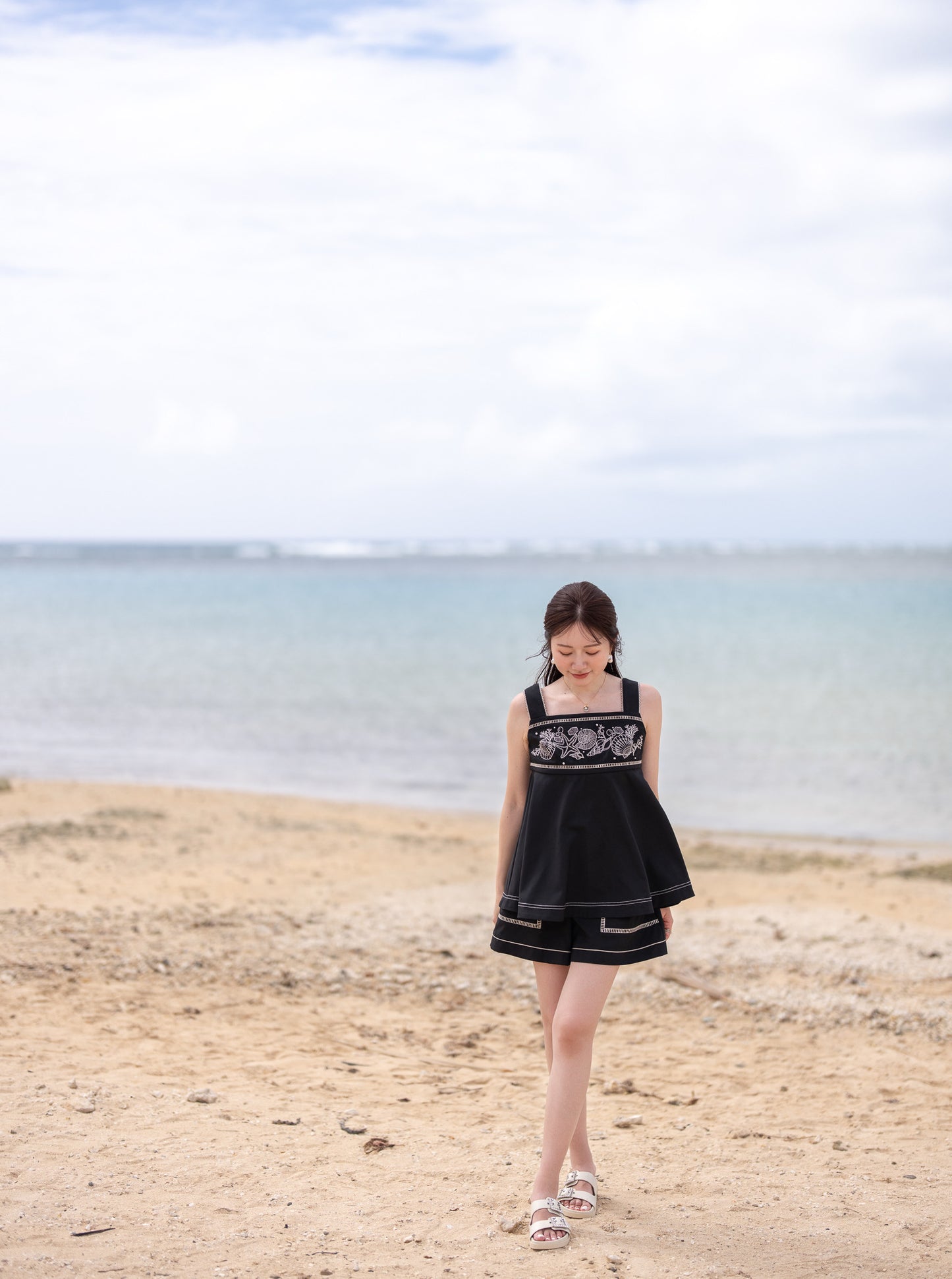 ハシゴレースリラックスショートパンツ【リサイクルポリエステル】