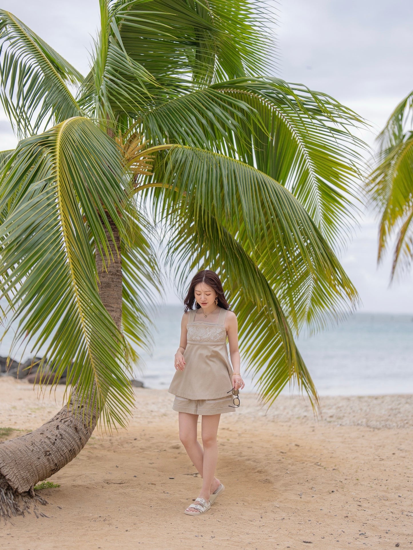 ハシゴレースリラックスショートパンツ【リサイクルポリエステル】