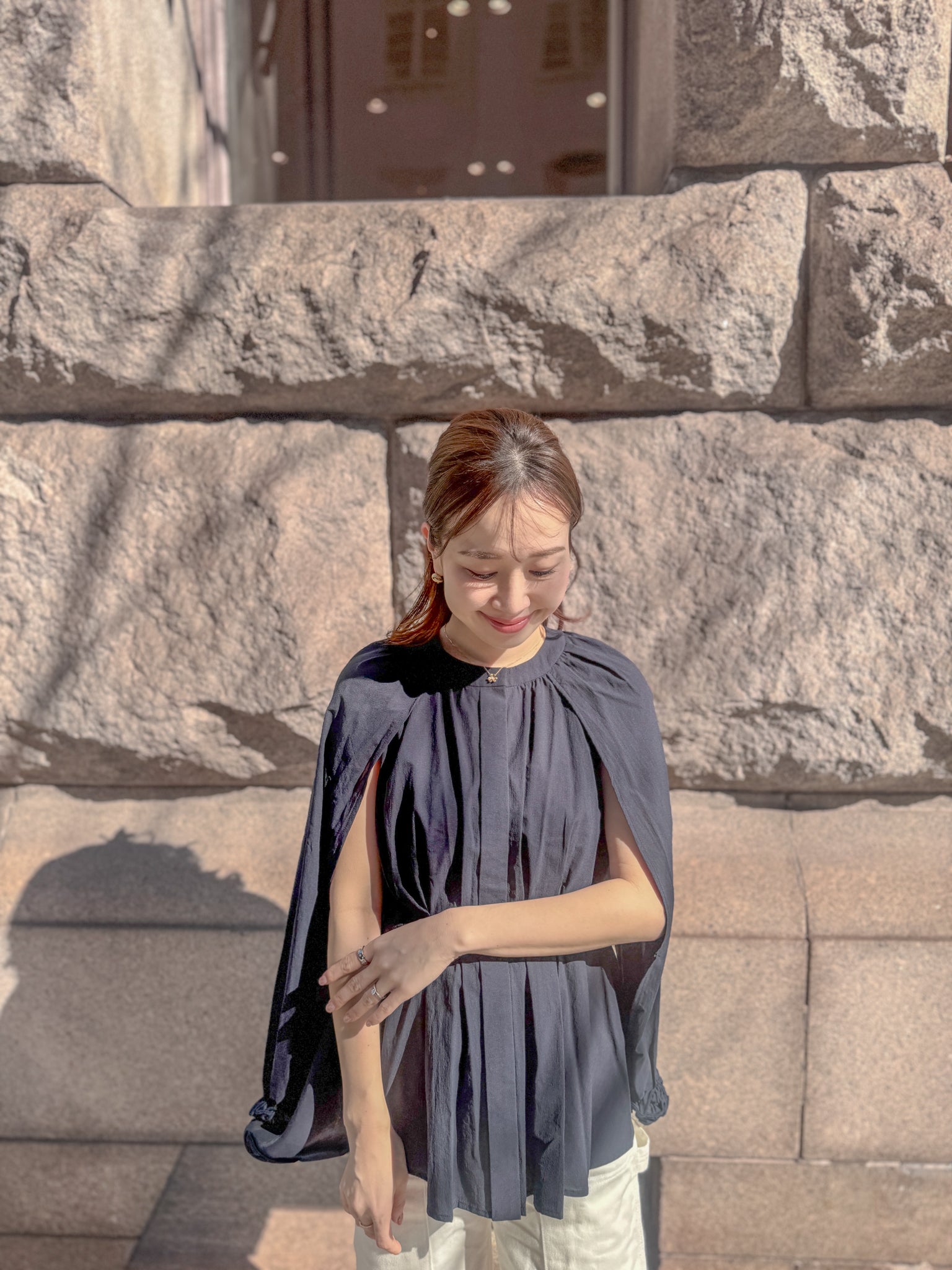 Ayaneコラボ】2WAY UVケープブラウス【リサイクルナイロン】 – Maison