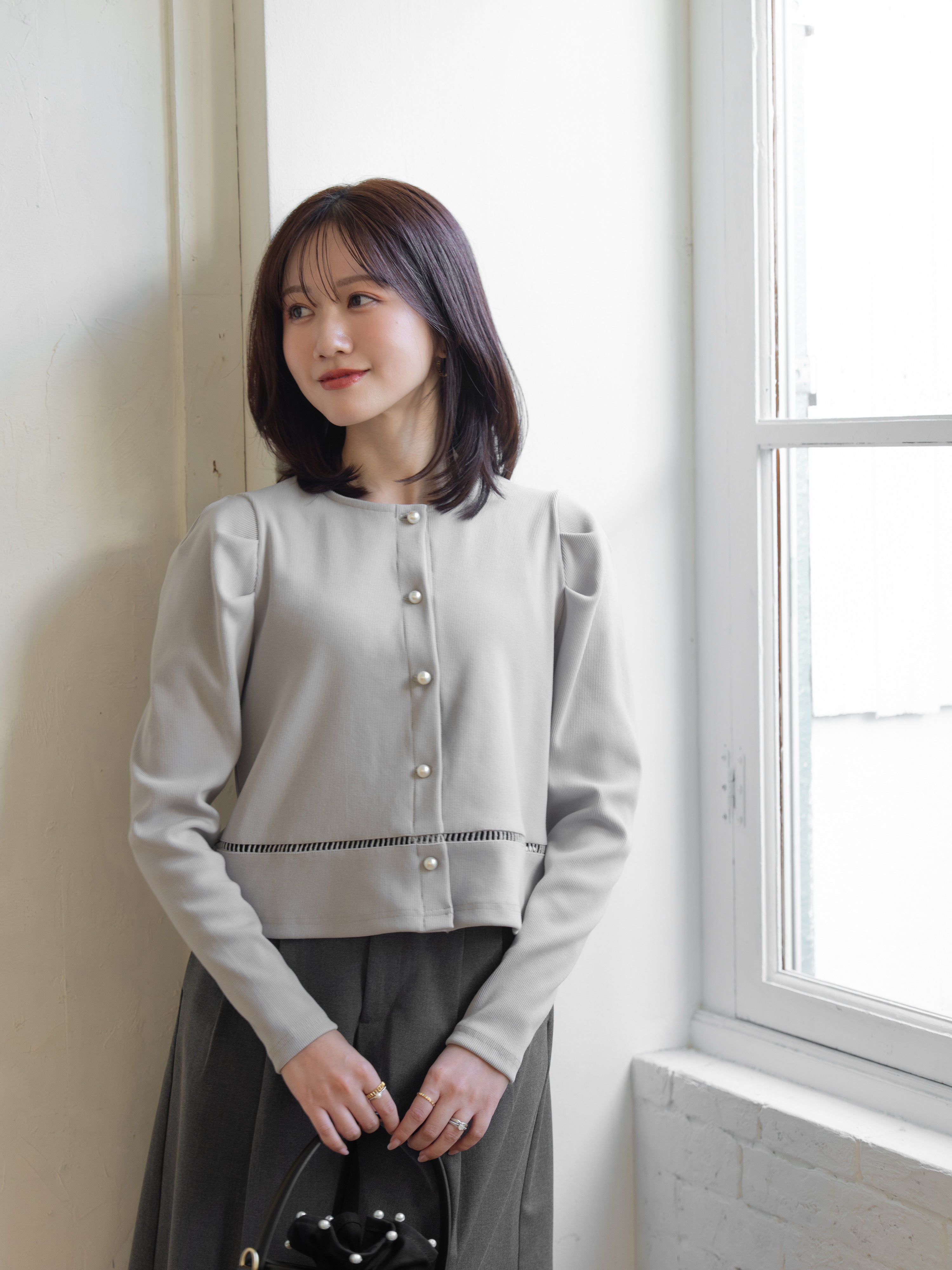 【新品】メゾンエシェル　パールボタンリブカーディガン パールボタンリブカーディガン 【リサイクルポリエステル】 – Maison