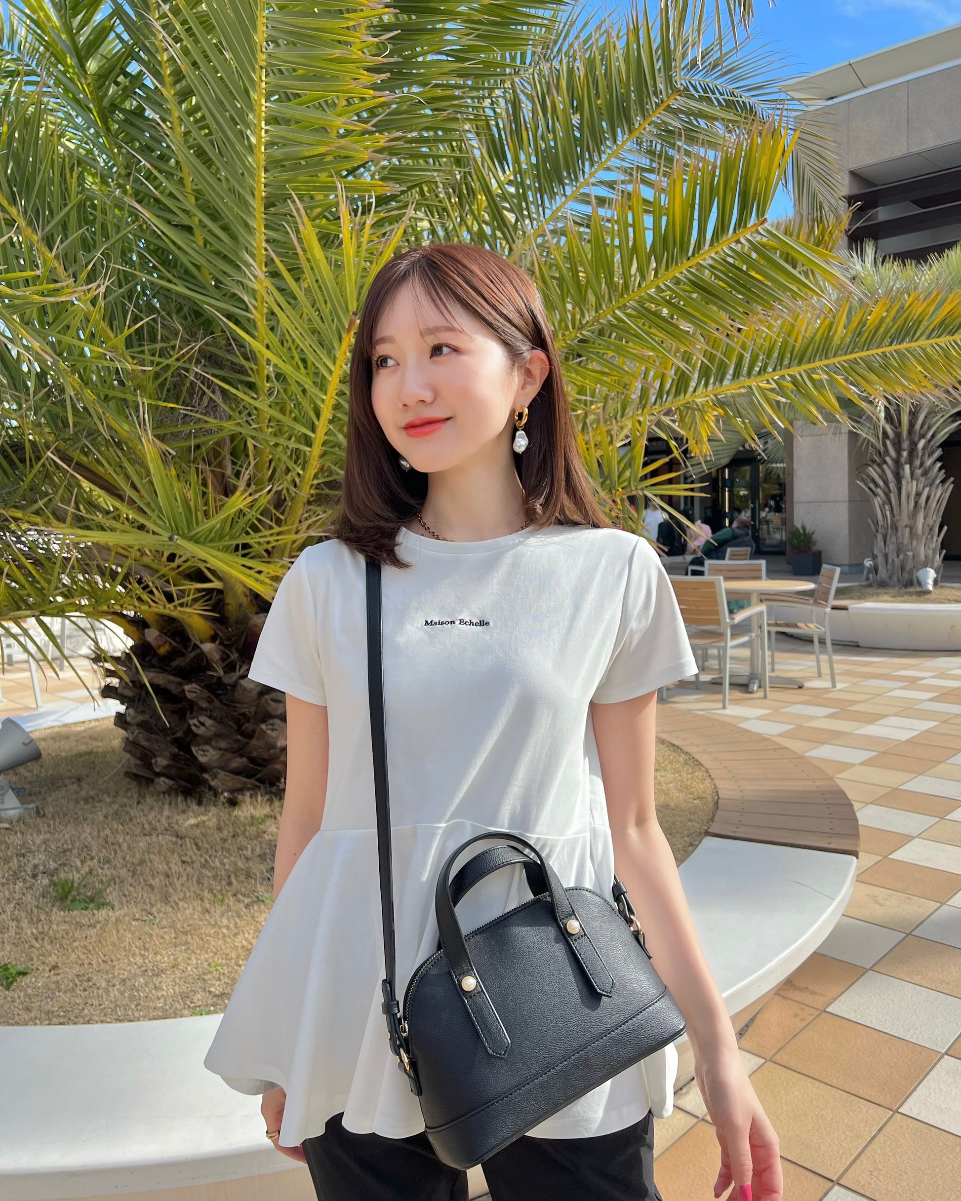 MEロゴ ペプラムT – Maison Echelle MEロゴ ペプラムT – Maison Echelle